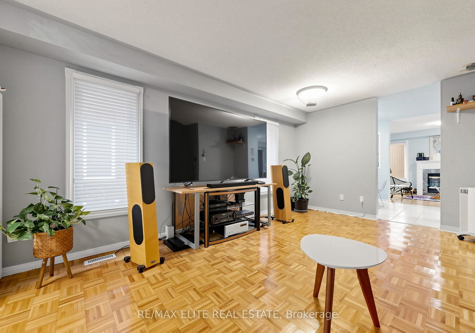 54-national-pine-drive-vaughan-ontario-n13237284