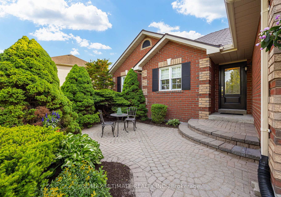 10-south-balsam-street-uxbridge-ontario-n13237294