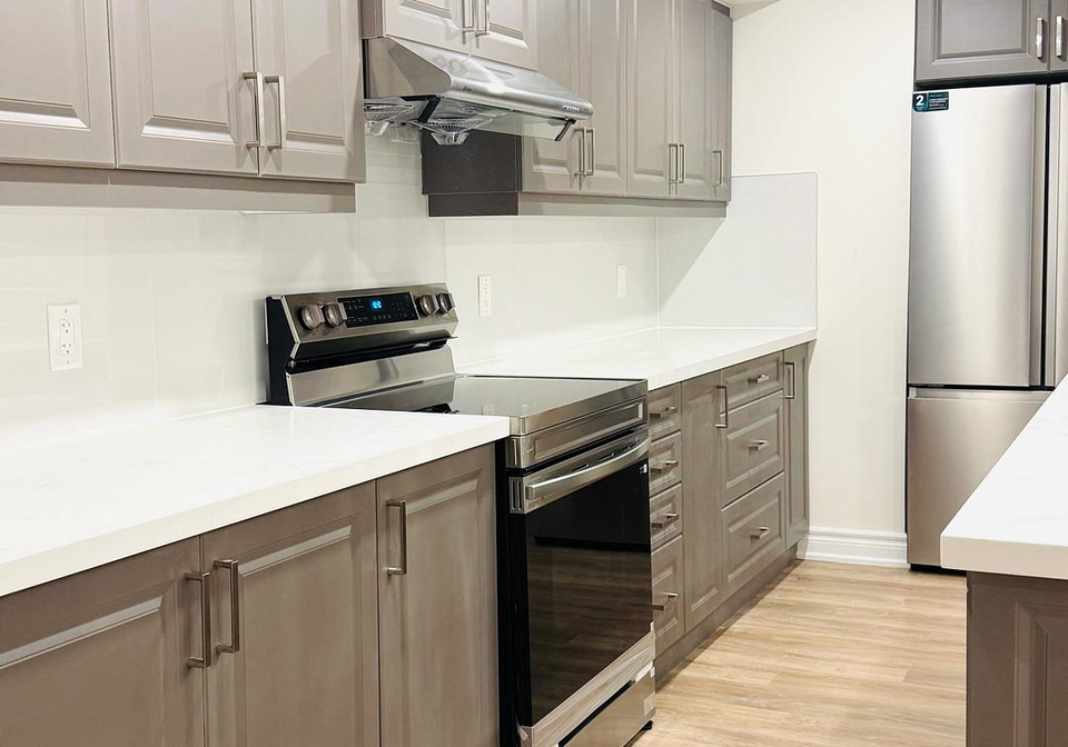 9-terrain-court-east-gwillimbury-ontario-n13237518