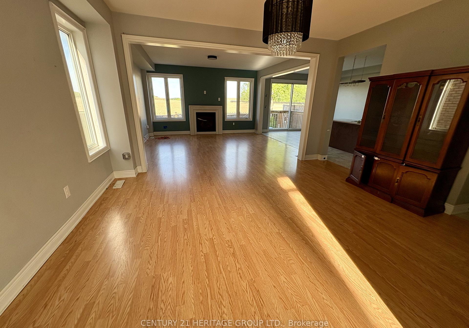 129-robert-wilson-crescent-georgina-ontario-n13237530