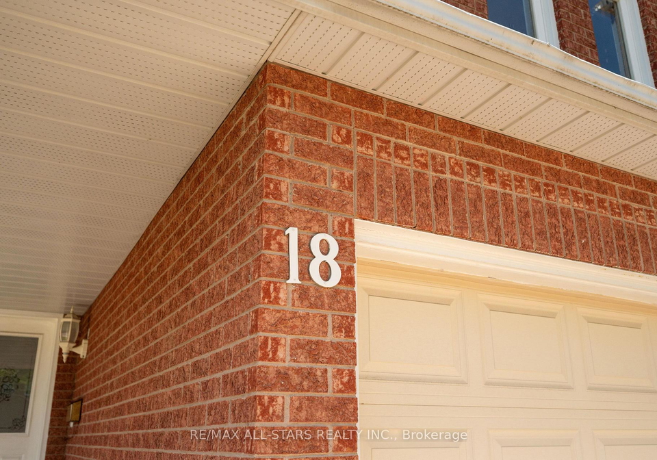 18-lismer-court-markham-ontario-n13237550