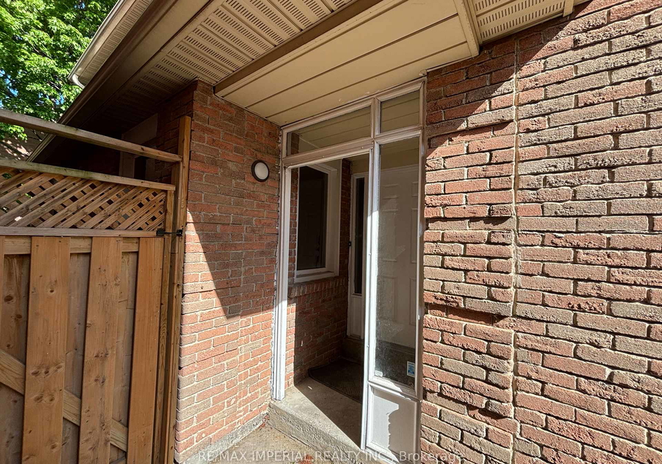98-mcmorran-crescent-vaughan-ontario-n13237842