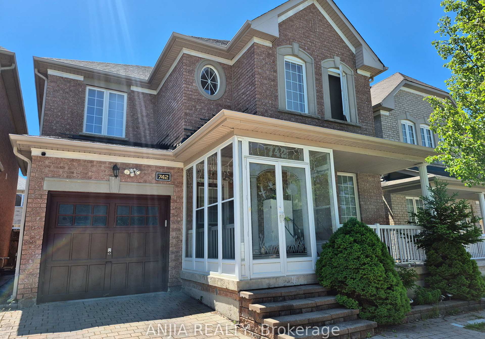 742-hammersly-boulevard-markham-ontario-n13237904