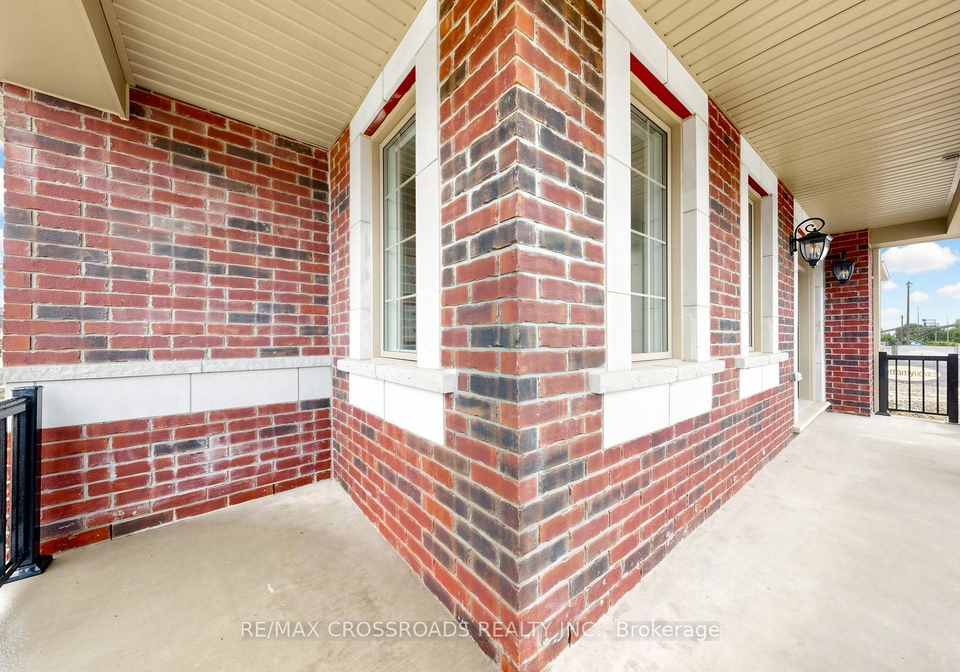 347-berczy-green-drive-markham-ontario-n13238136