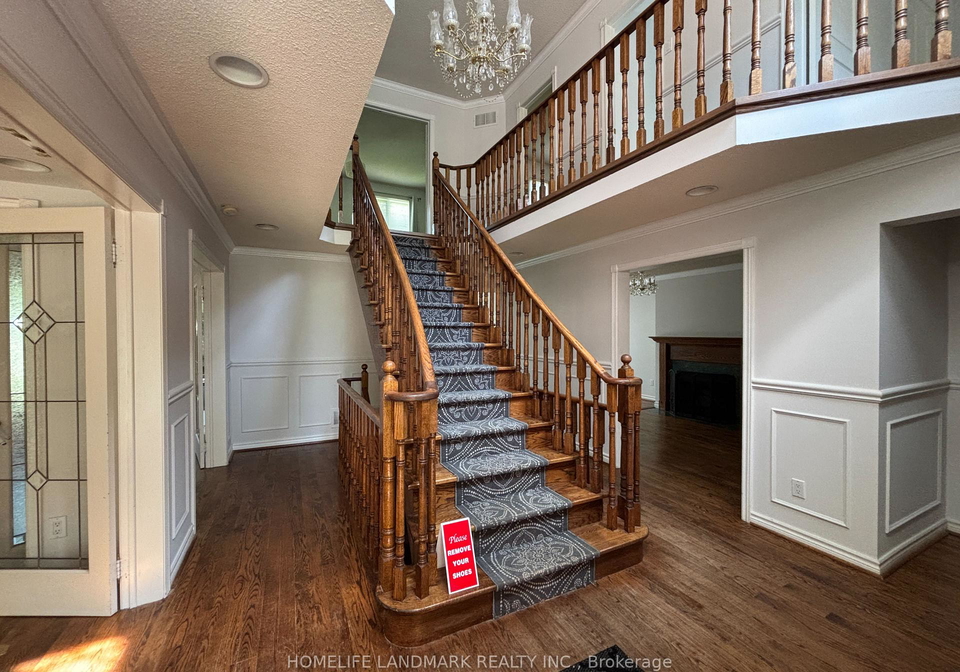 109-carlyle-crescent-aurora-ontario-n13238210