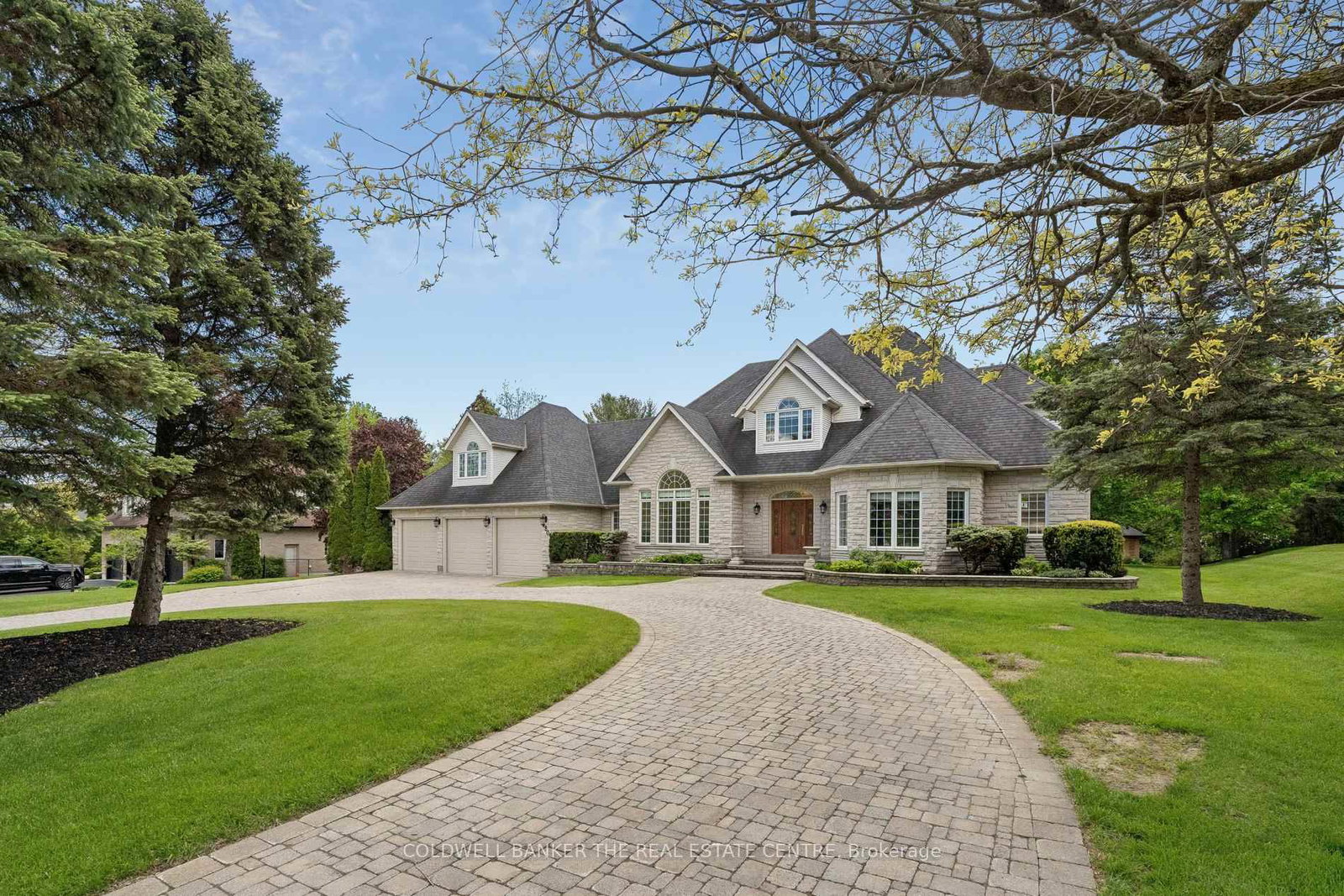480-coventry-hill-trail-newmarket-ontario-n13238762