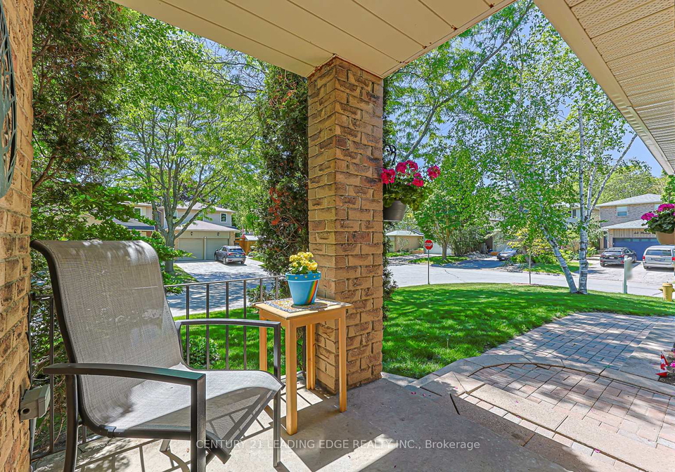 43-bishop-crescent-markham-ontario-n13238884