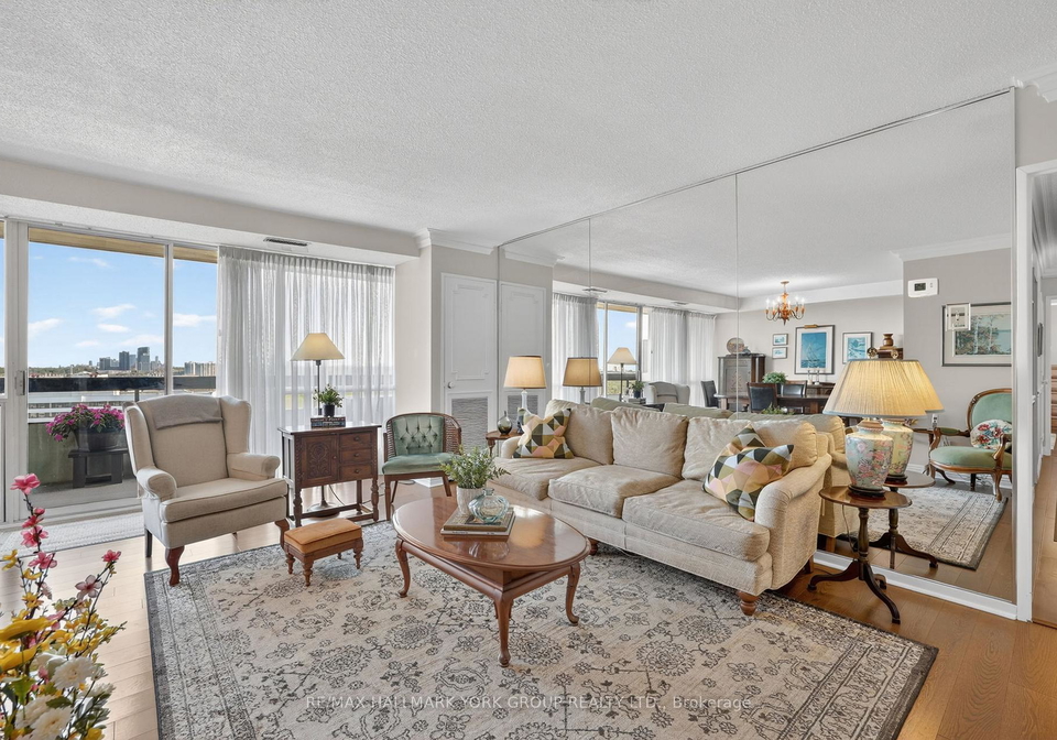 8111-yonge-street-markham-ontario-n13238920