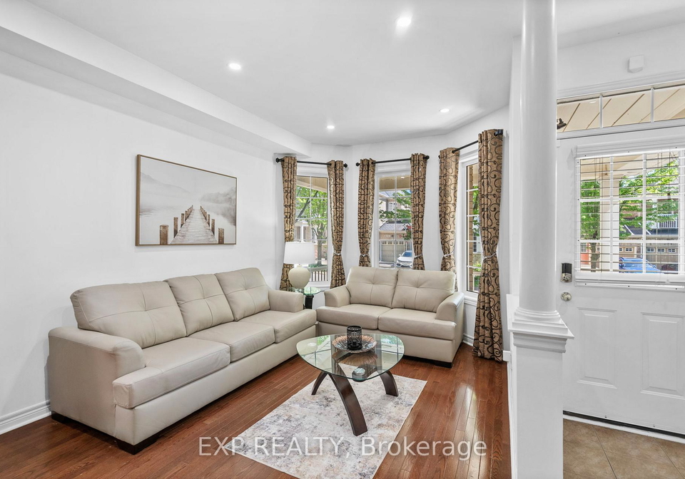 71-pillar-rock-crescent-markham-ontario-n13239252