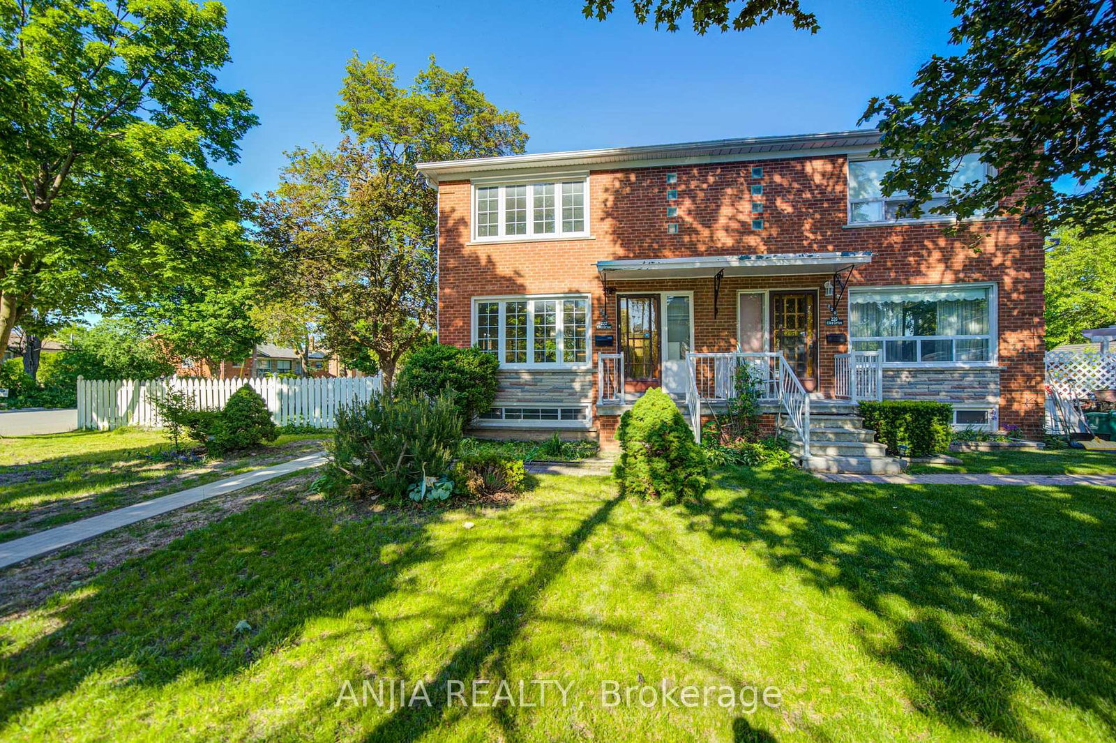 222-elka-drive-richmond-hill-ontario-n13239800