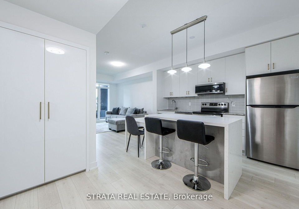 1-climo-lane-markham-ontario-n13239984