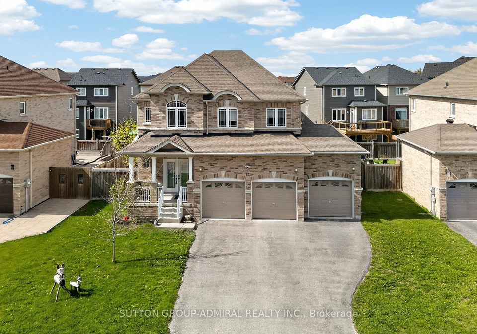 121-centre-street-essa-ontario-n13240052