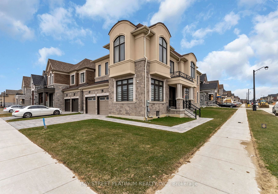 18-woodgate-pines-drive-vaughan-ontario-n13240072