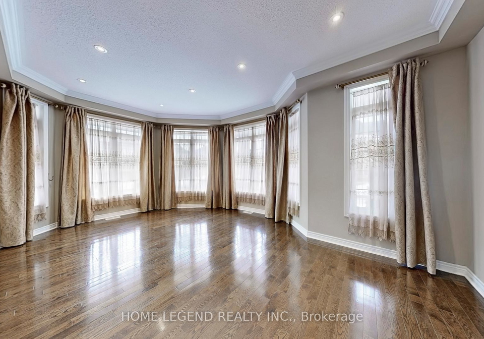 1-siena-drive-vaughan-ontario-n13240094