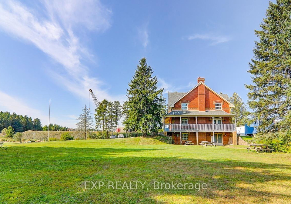 2768-davis-drive-east-gwillimbury-ontario-n13240126