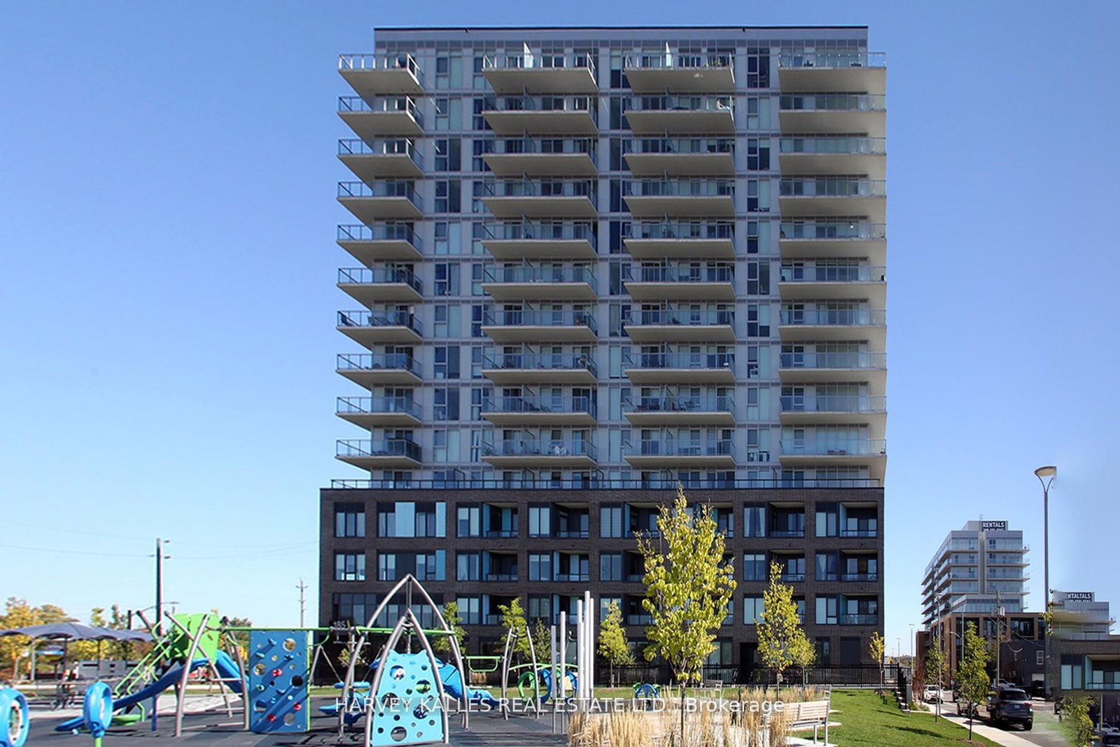 185-deerfield-road-newmarket-ontario-n13240666