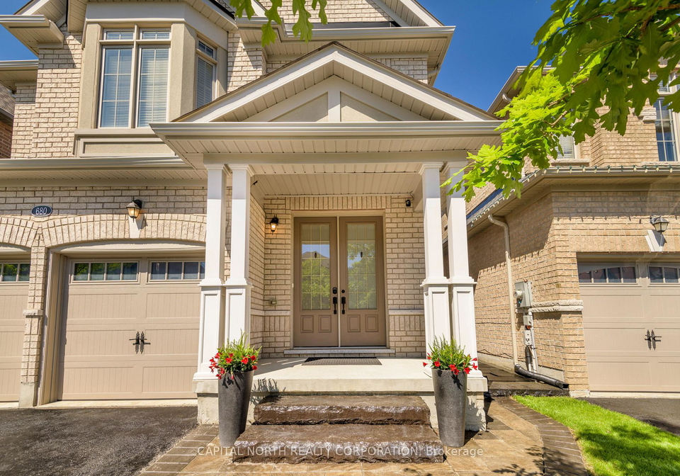 680-mcgregor-farm-trail-newmarket-ontario-n13240836