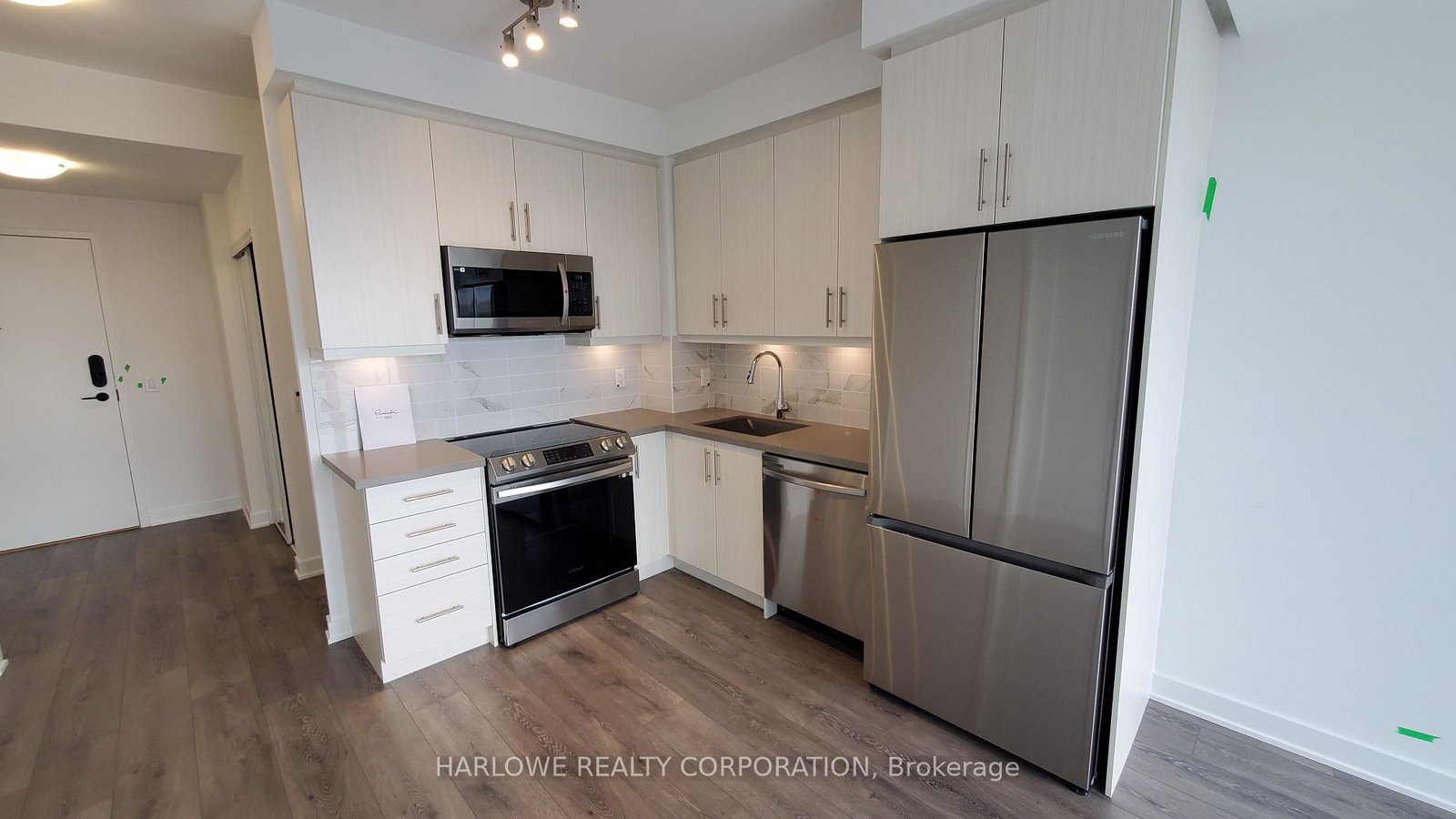 105-oneida-crescent-richmond-hill-ontario-n13241124