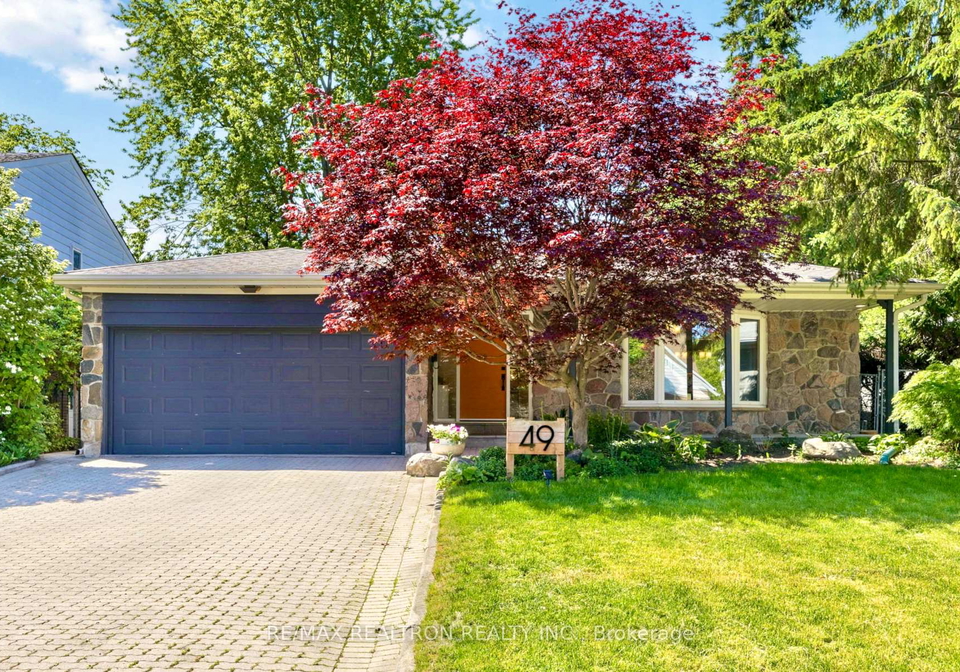 49-apple-orchard-path-markham-ontario-n13241672