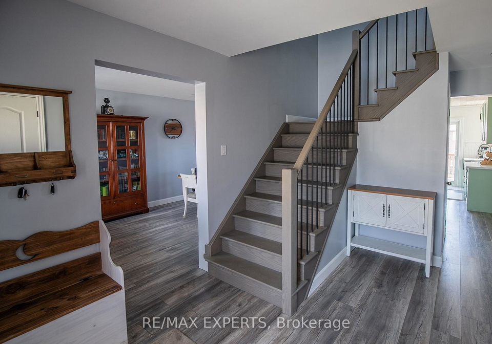 213-melbourne-drive-bradford-west-gwillimbury-ontario-n13241798