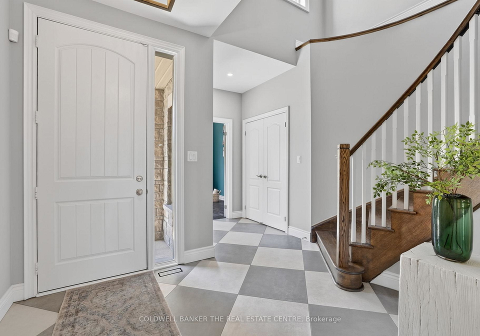 721-dillman-avenue-newmarket-ontario-n13242078