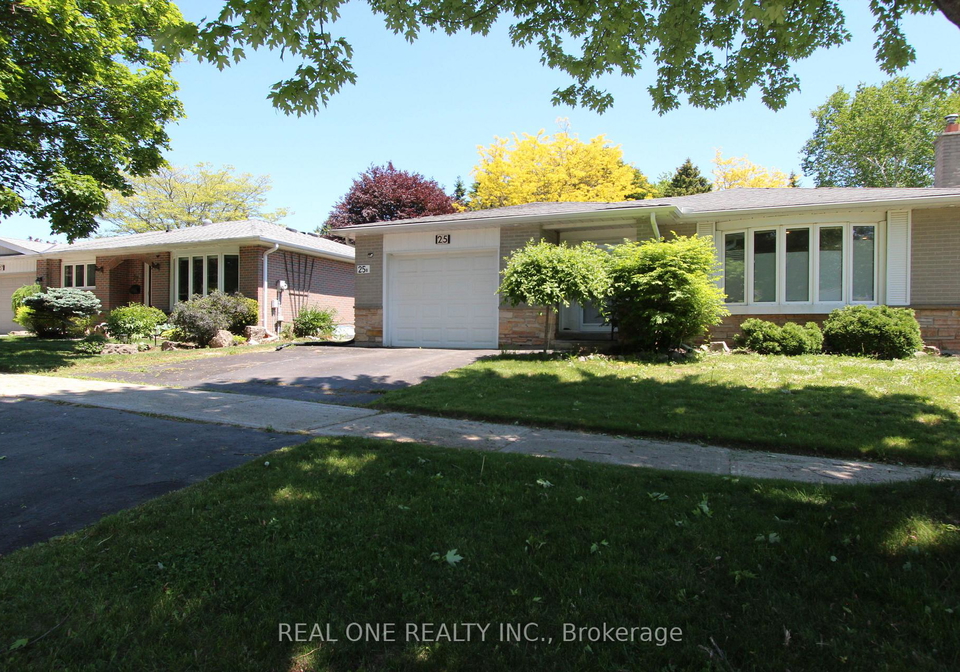 25-bigwin-drive-aurora-ontario-n13242126