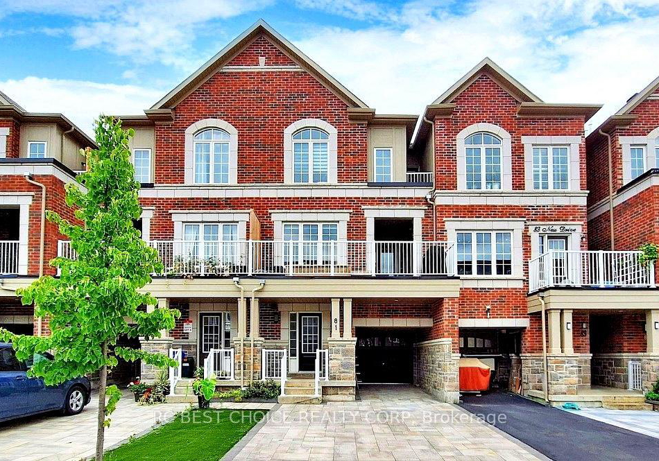 81-ness-drive-richmond-hill-ontario-n13242146