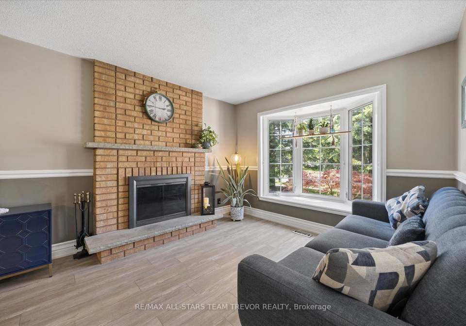 199-carrick-avenue-georgina-ontario-n13242212