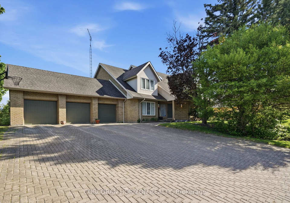 18-curtis-crescent-king-ontario-n13242386