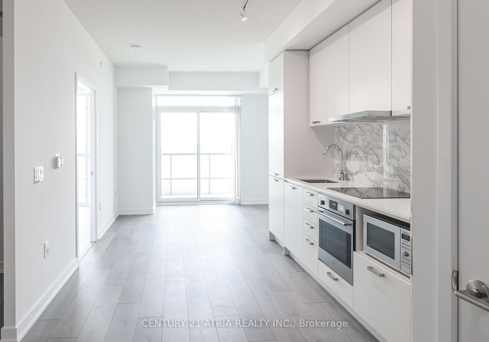 38-honeycrisp-crescent-vaughan-ontario-n13242778