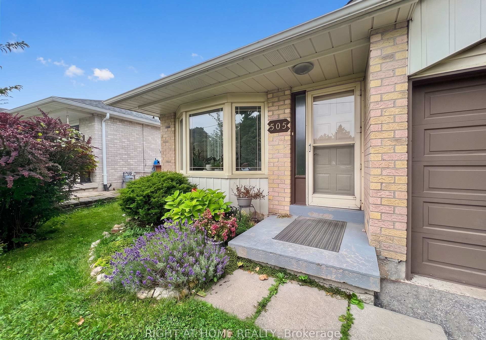505-london-road-newmarket-ontario-n13243004