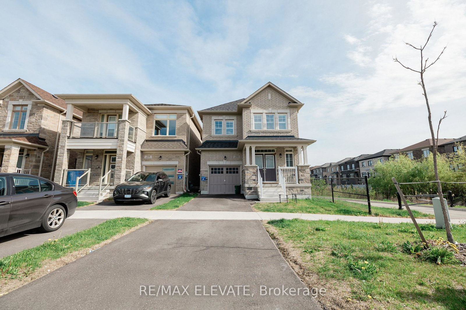 255-mckean-drive-n-whitchurch-stouffville-ontario-n13243366
