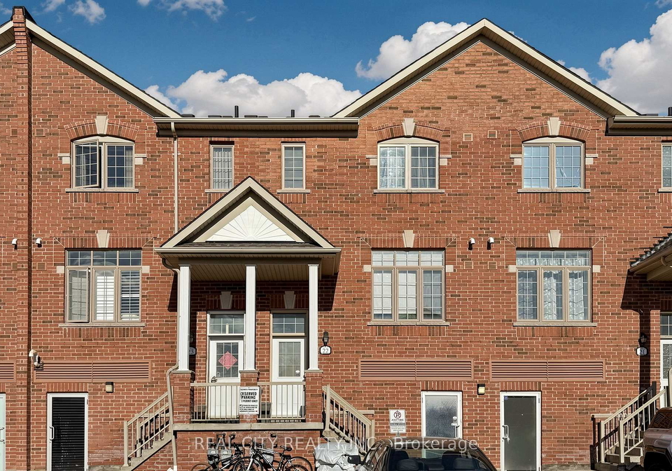 10-greensborough-village-circle-markham-ontario-n13243552