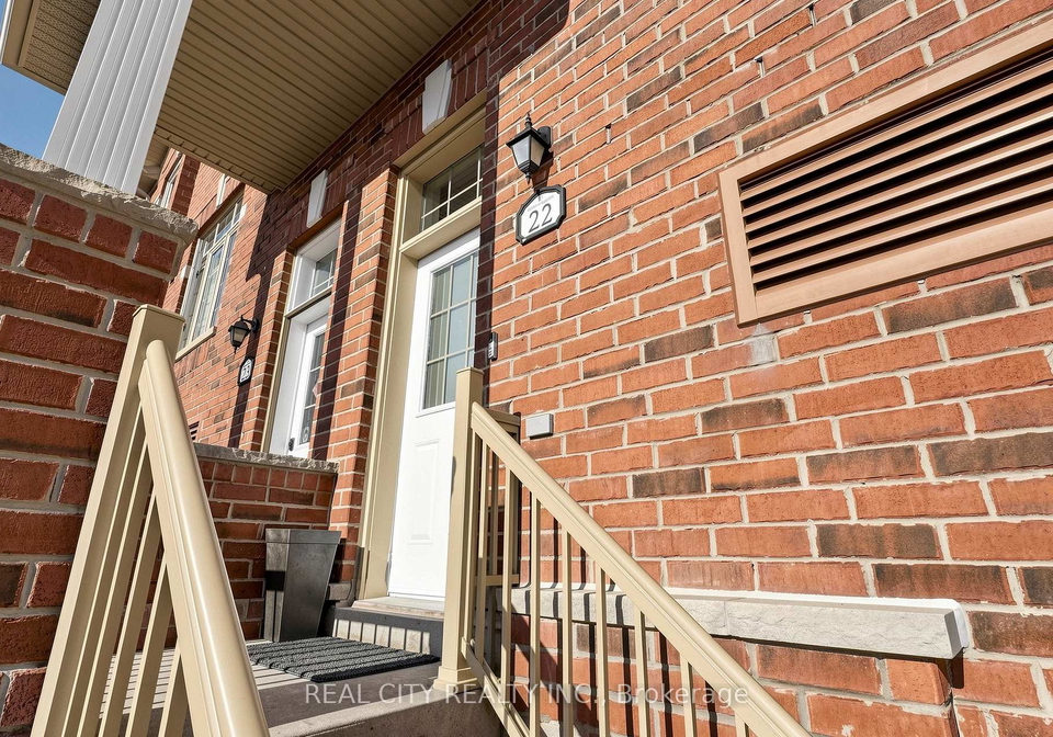 10-greensborough-village-circle-markham-ontario-n13243552