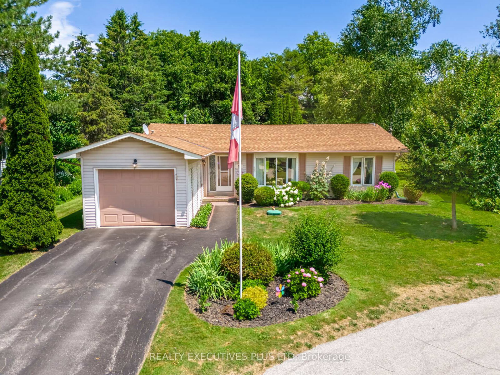 3-pineview-court-new-tecumseth-ontario-n13246030