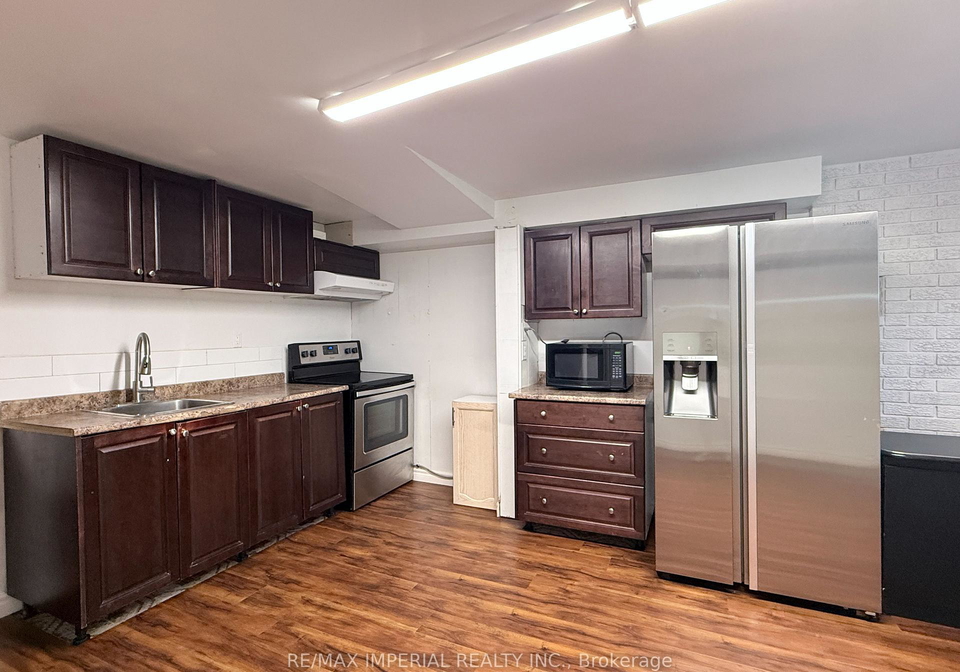 52-yongehurst-road-richmond-hill-ontario-n13246038