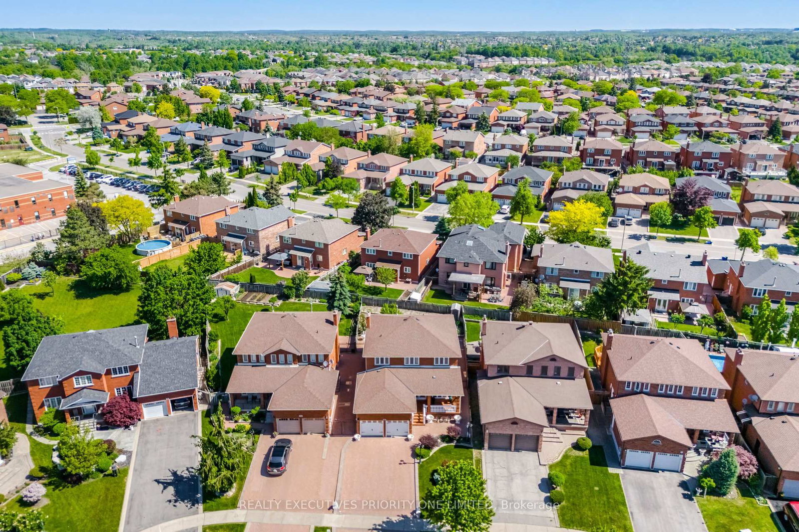139-jade-crescent-vaughan-ontario-n13246258