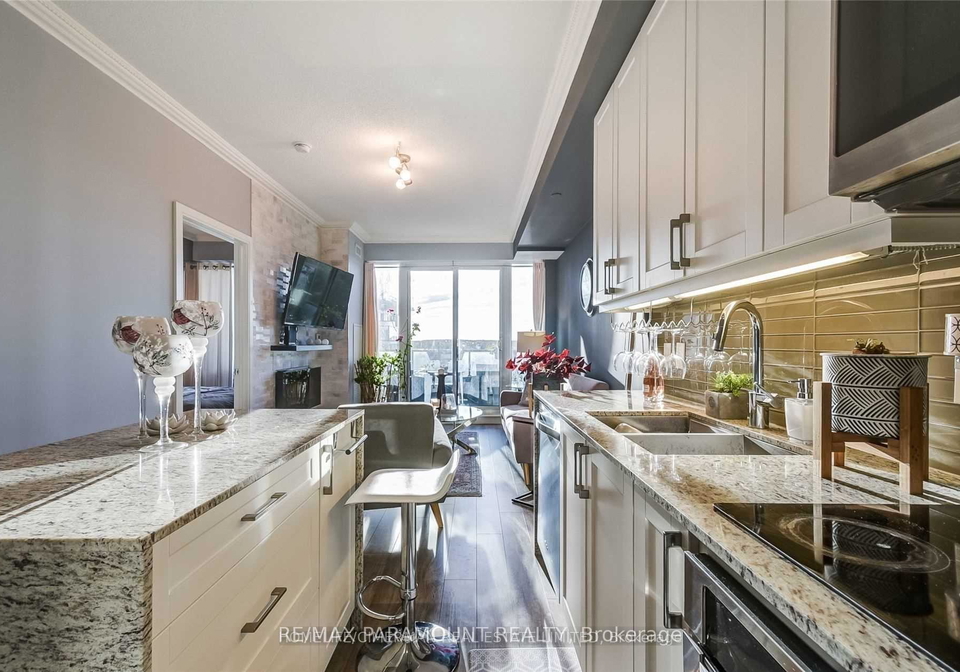 9600-yonge-street-richmond-hill-ontario-n13247064