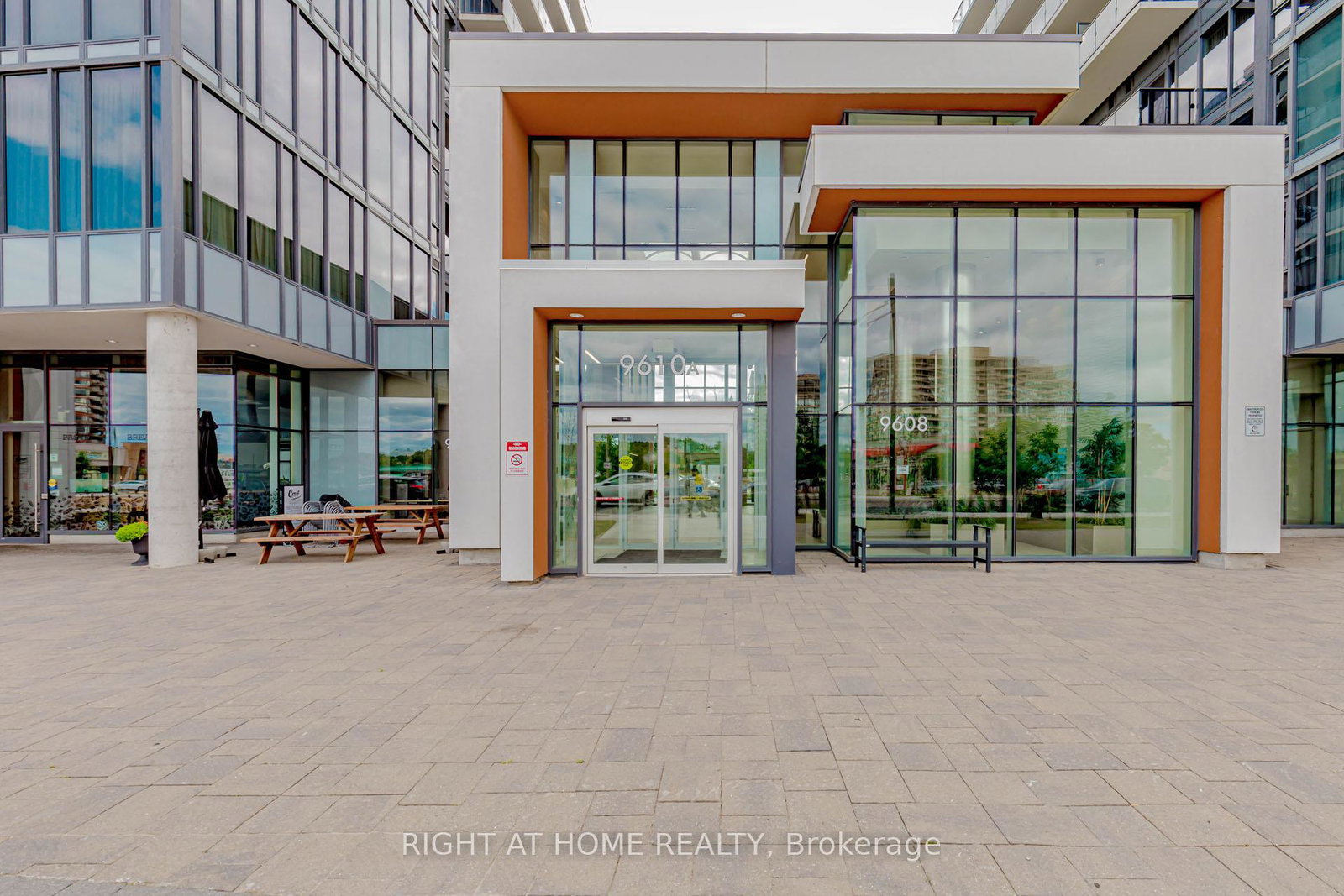9608-yonge-street-richmond-hill-ontario-n13247168
