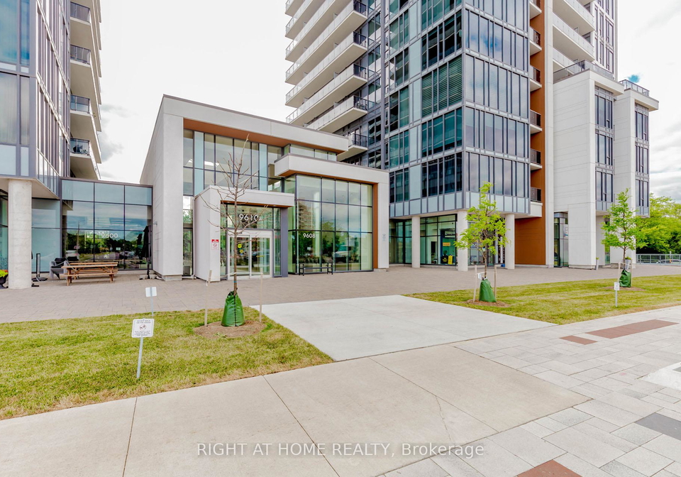 9608-yonge-street-richmond-hill-ontario-n13247168