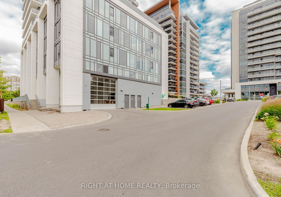 9608-yonge-street-richmond-hill-ontario-n13247168