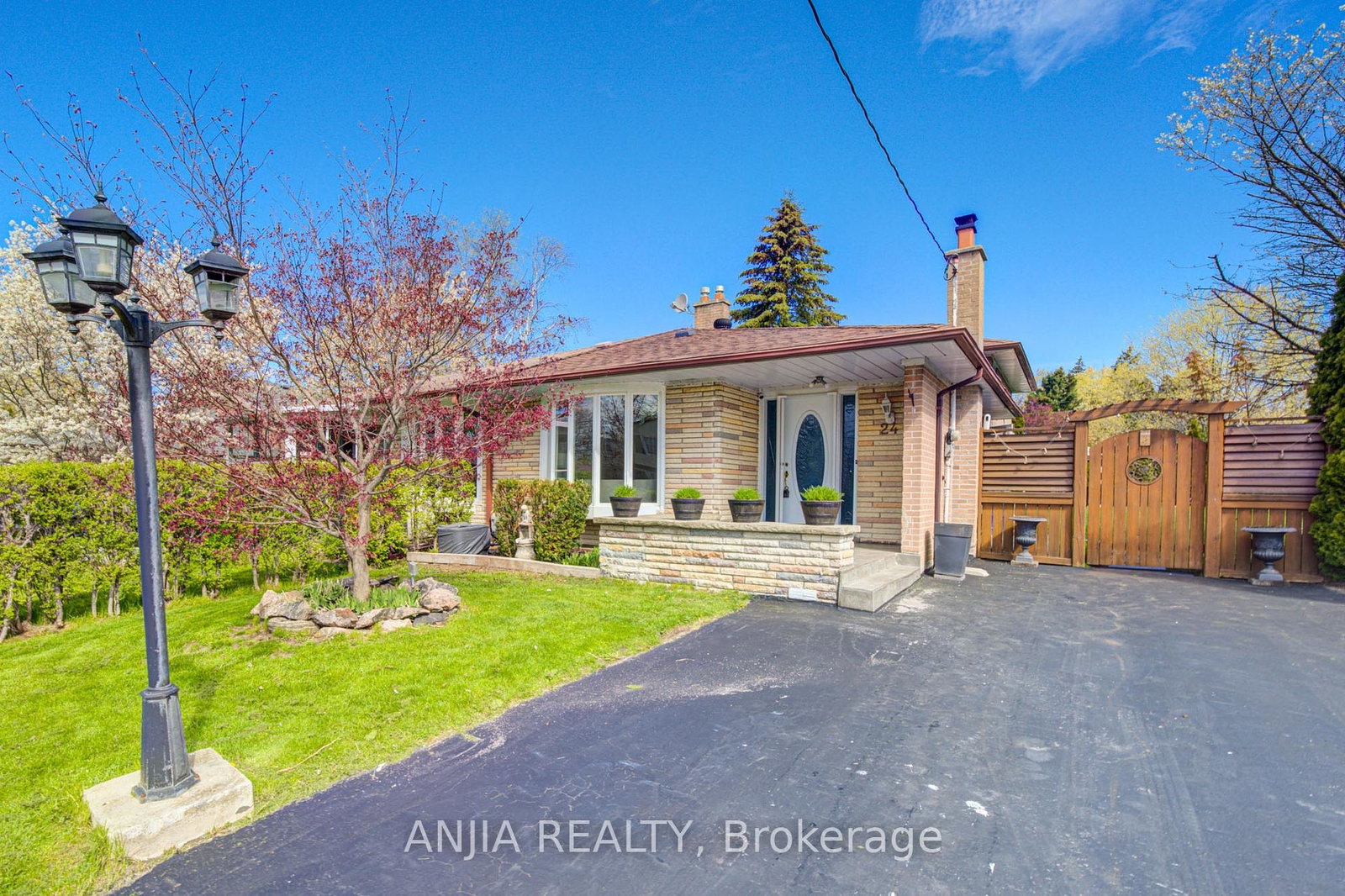 24-friar-tuck-road-markham-ontario-n13247288