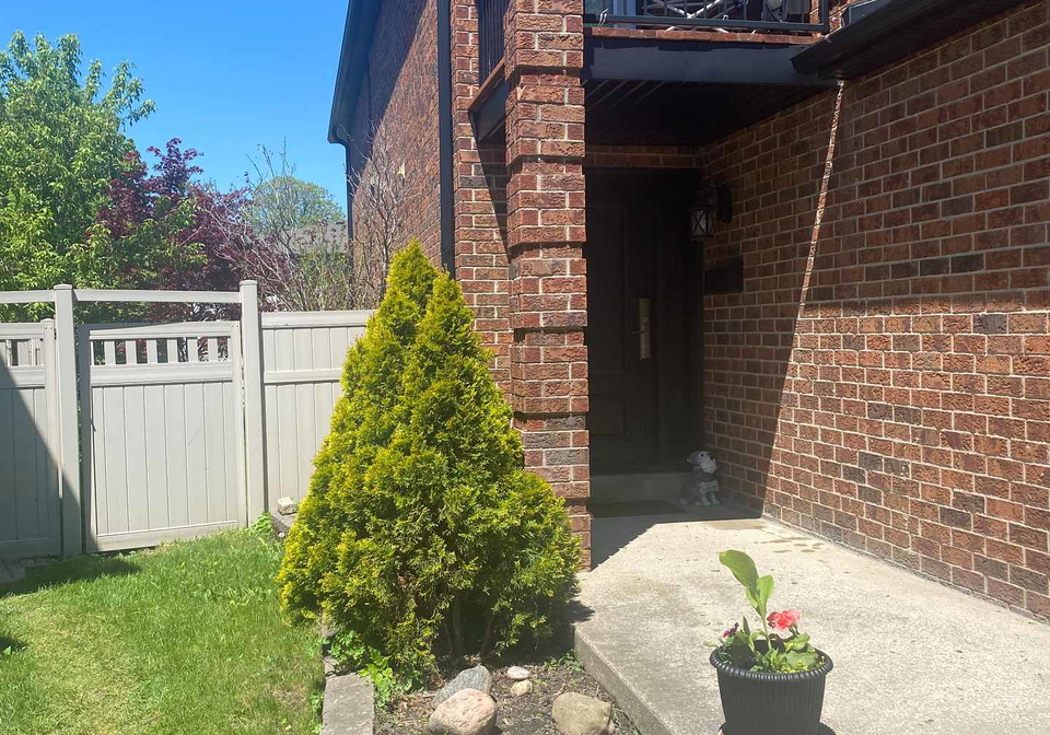 16-muzzo-court-vaughan-ontario-n13247372