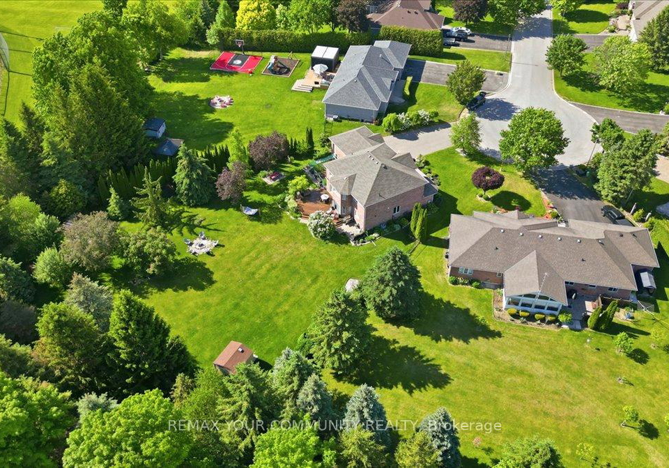 14-oxford-court-east-gwillimbury-ontario-n13248094