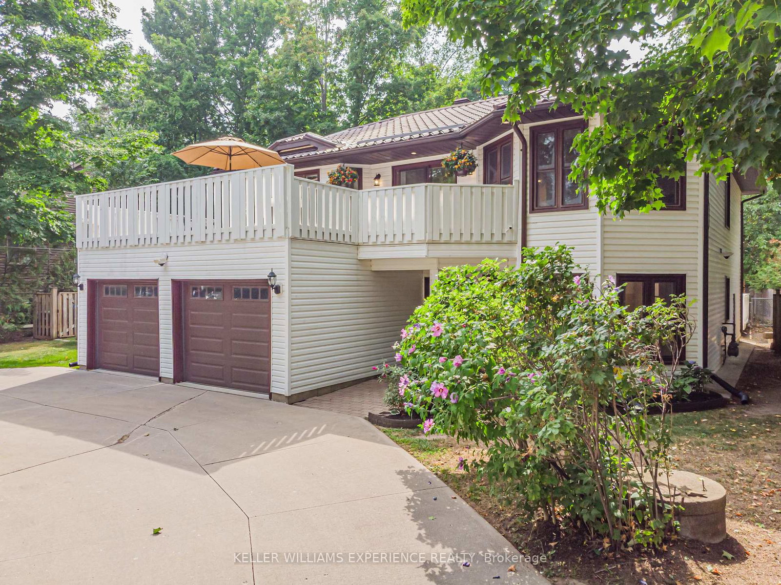 2030-lilac-drive-innisfil-ontario-n13248144