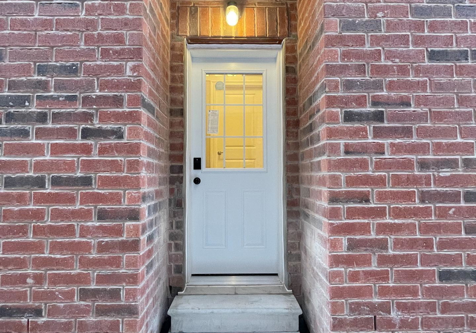 90-maverick-crescent-vaughan-ontario-n13248686