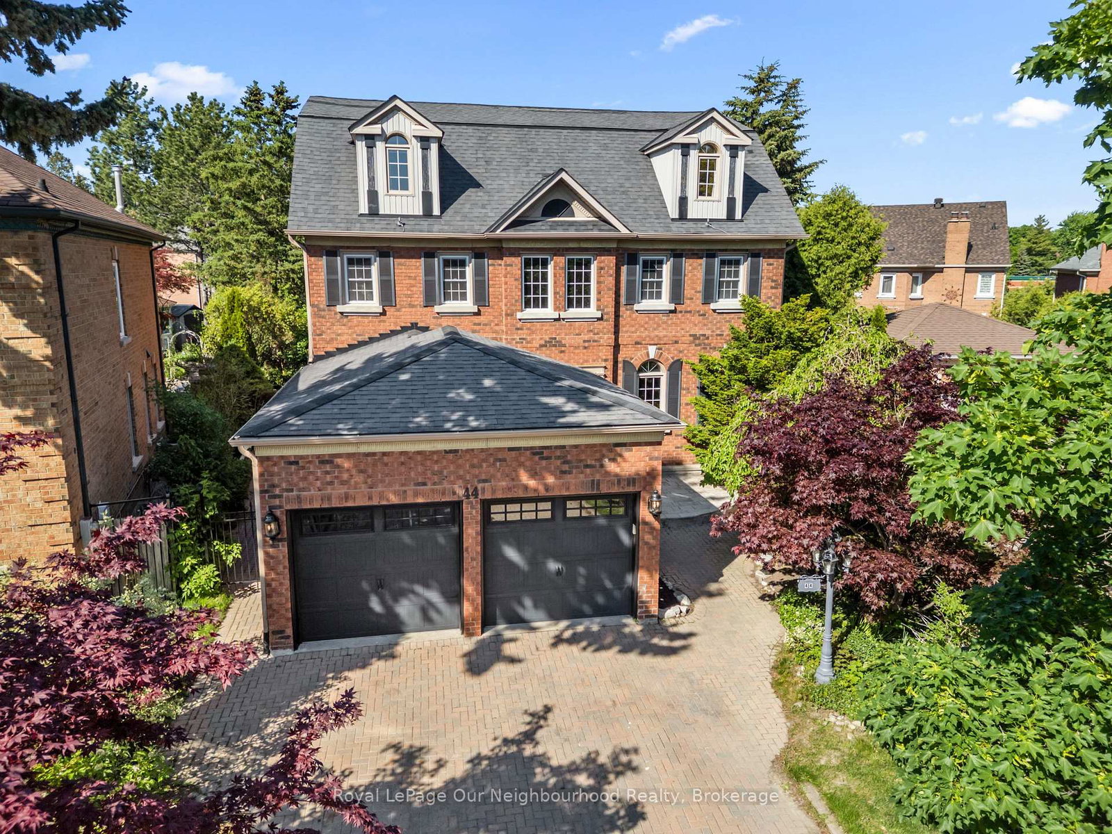 44-gatcombe-circle-richmond-hill-ontario-n13249174
