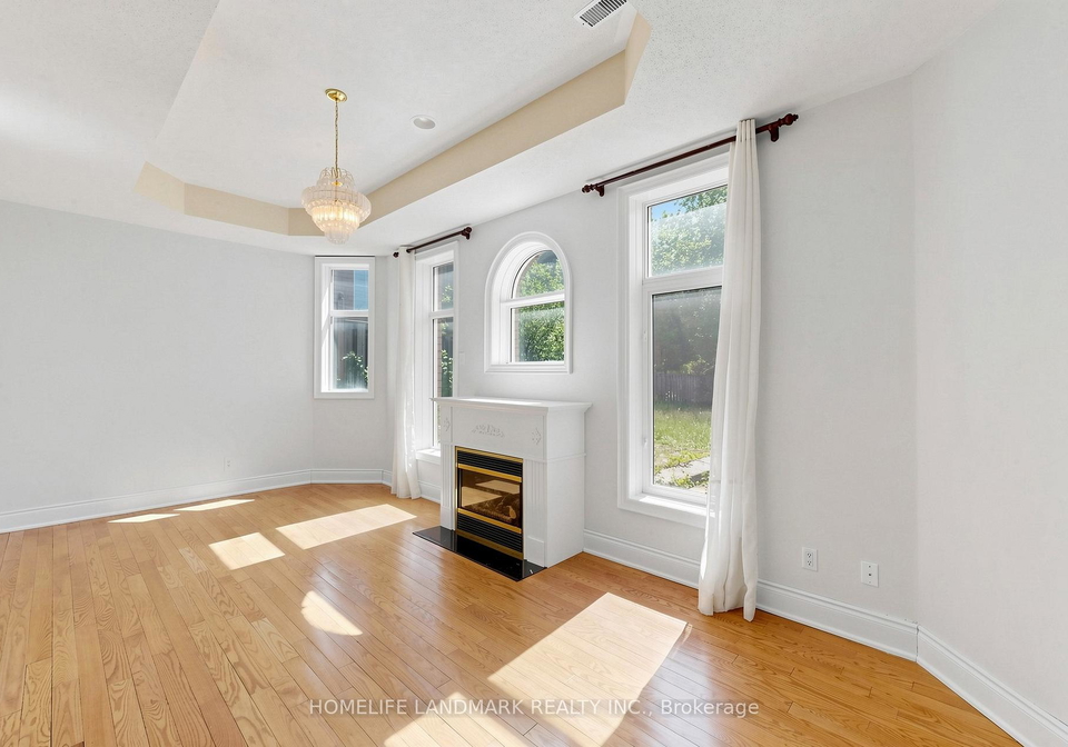 209-redstone-road-richmond-hill-ontario-n13249254