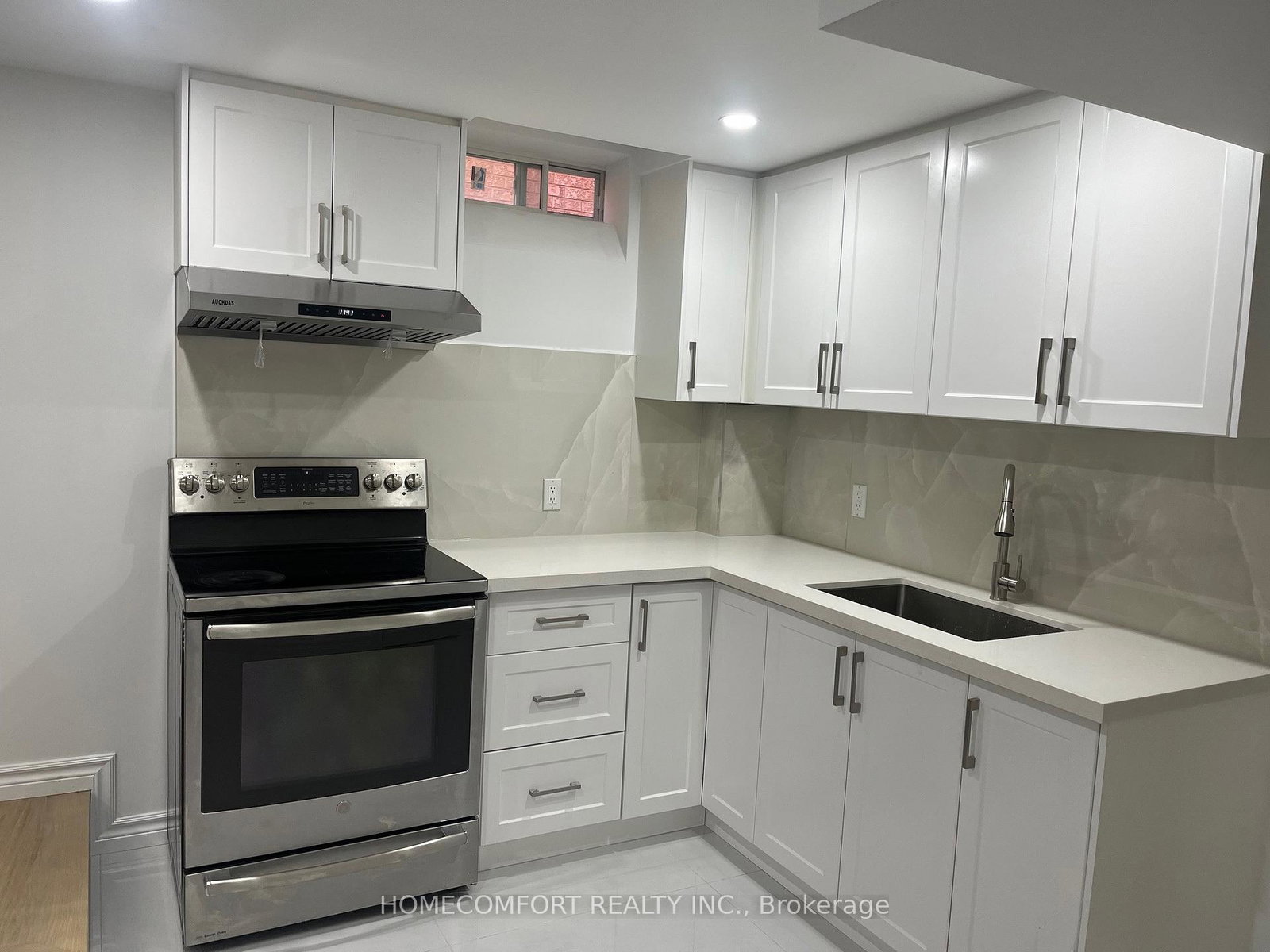 80-pine-bough-manor-richmond-hill-ontario-n13250078