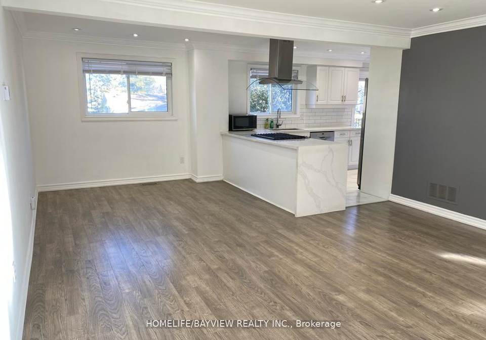 70-beswick-drive-newmarket-ontario-n13250168